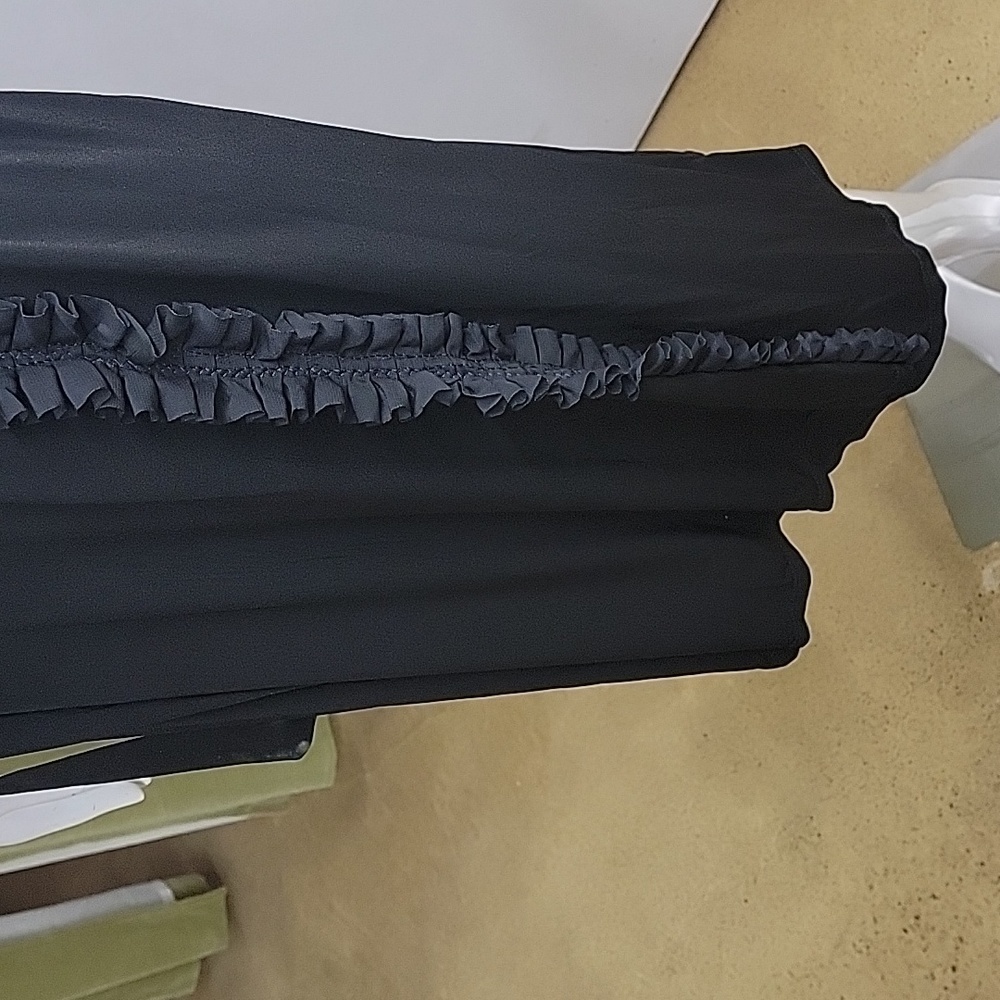 George Frill Faux Wrap Black Short Sleeve Little Black Dress Size XL - Picture 4 of 9